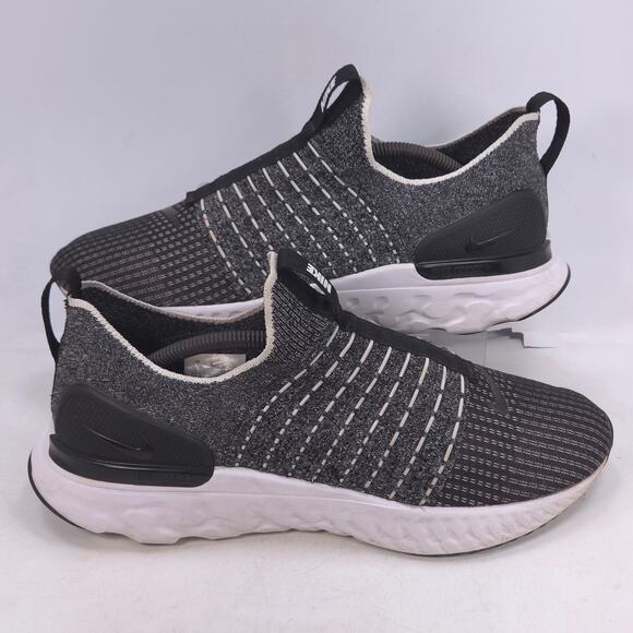 Nike React Phantom Run Flyknit 2 Athletic Shoe Mens Size 11.5 CJ0277-003 Gray - Picture 6 of 10